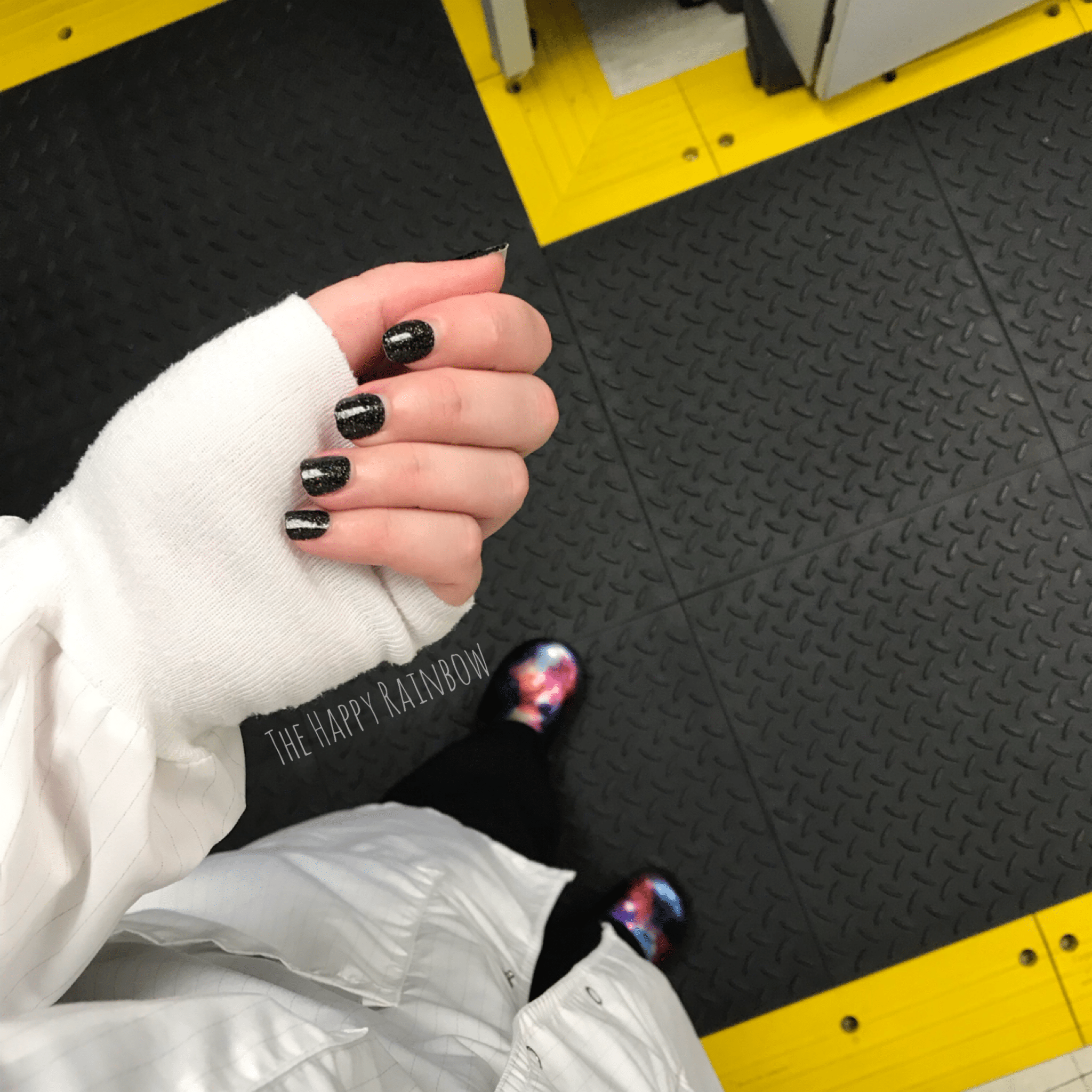 Top 5 Best Choices for Nail Polish While In Healthcare Emazingly Polished