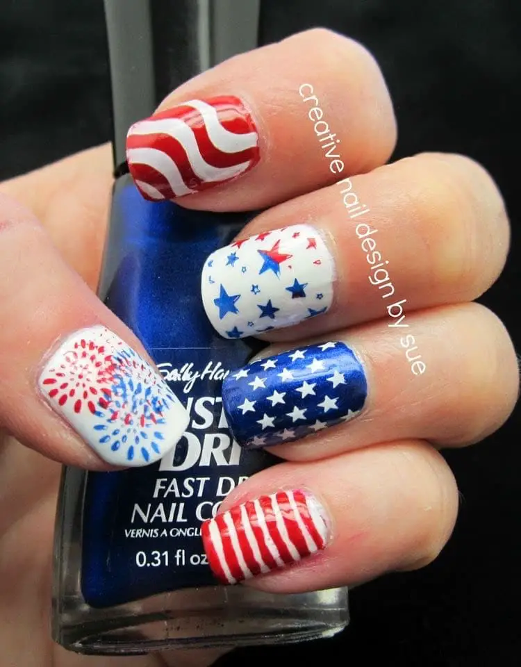 4th of July nail art stars