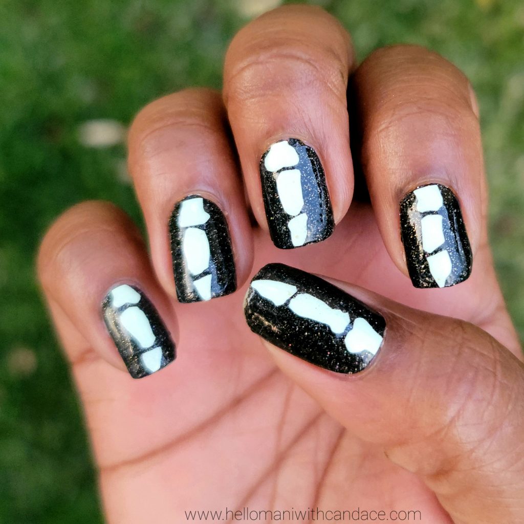 2021 Color Street Halloween Inspiration nailfie with bones